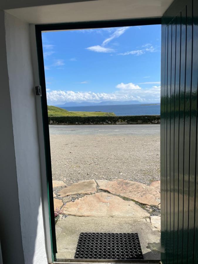 Anne'S Thatched Cottage Kilcar ภายนอก รูปภาพ