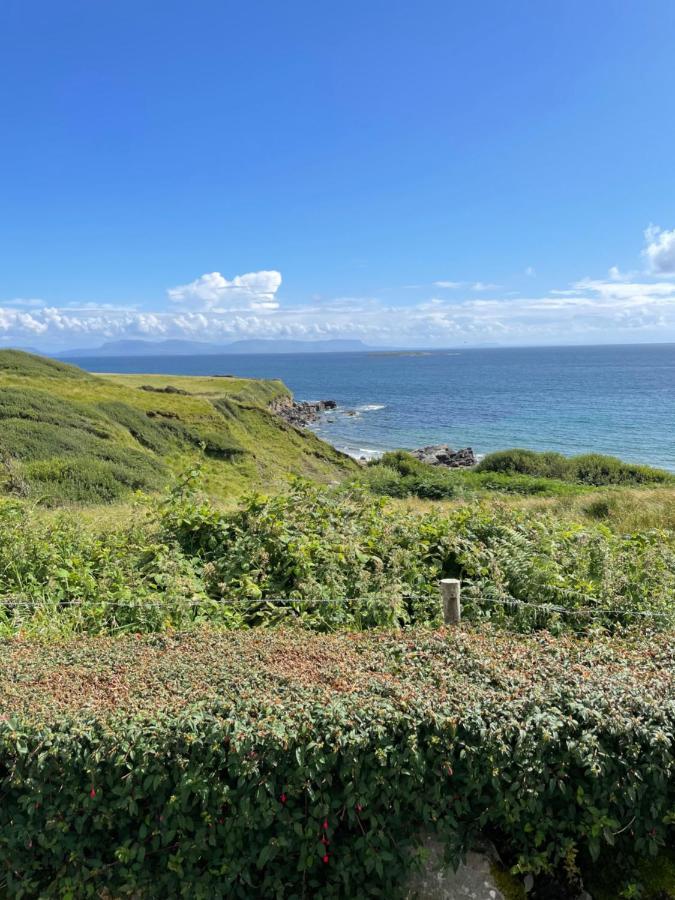 Anne'S Thatched Cottage Kilcar ภายนอก รูปภาพ